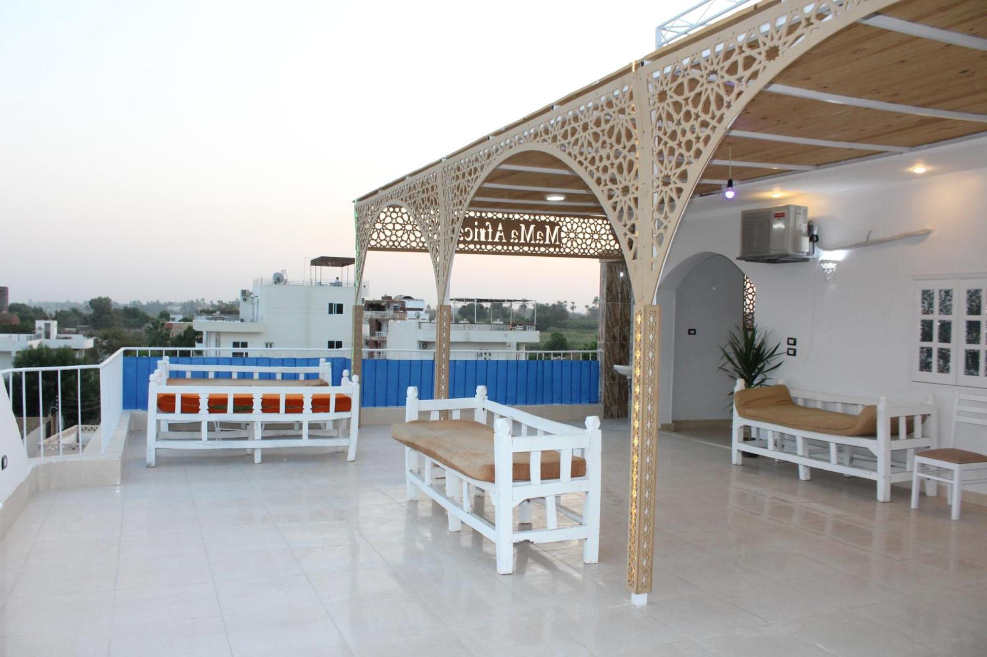 Mama Africa Apts & Studios Luxor Exterior photo